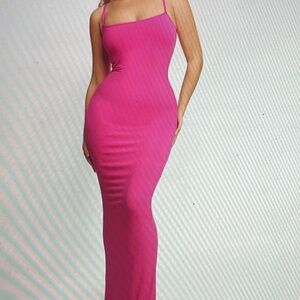Elegant Pink Maxi Dress